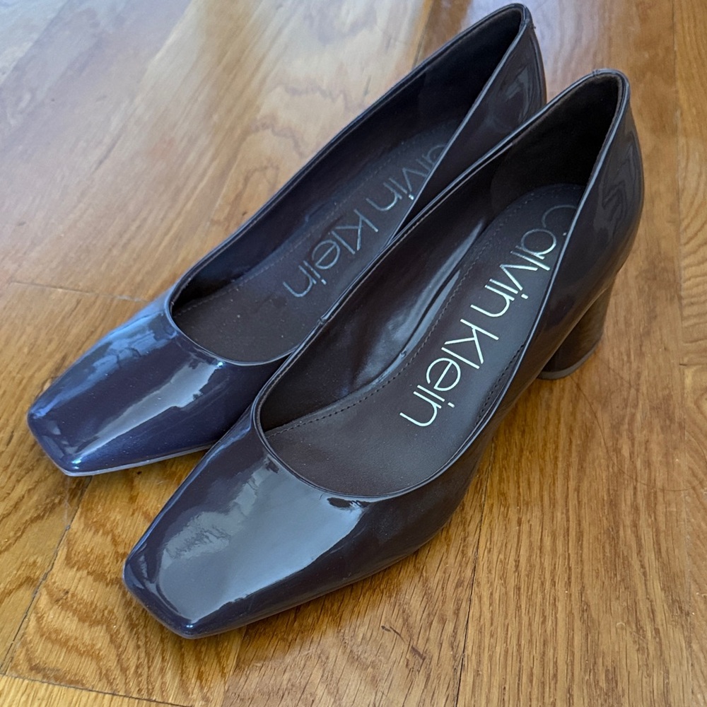 Calvin Klein Women's Alanta Brown Patent Block Heel Pumps
